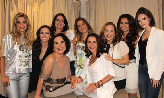 Flávia Alessandra,Tatá Werneck, Malu Mader, Regina Duarte, Priscila Fantin, Lucélia, Isabela Garcia, Nanda Costa e Isabelle Dummond